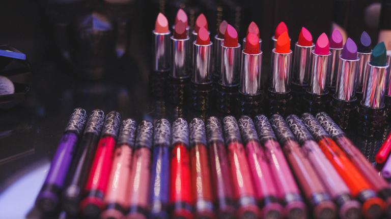 Στην Ελλάδα το ανατρεπτικό brand καλλυντικών της KatVonD -Βρείτε το μόνο στα Sephora | 0 bovary.gr