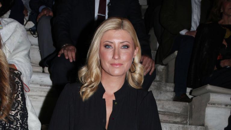 «Μαμά και νονά νοκ άουτ» -Η Σία Κοσιώνη με τη νονά του γιου της κάνουν διακοπές στην Κυλλήνη | 0 bovary.gr