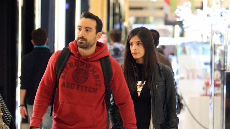 Το (μικρό) άλμπουμ της συντρόφου του Τανιμανίδη από τον Αγιο Δομίνικο [εικόνες] | 0 bovary.gr