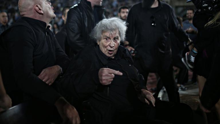 To συγκλονιστικό βίντεο του Γιάννη Στάνκογλου με το Μίκη Θεοδωράκη από τη μεγαλειώδη συναυλία στο Καλλιμάρμαρο | 0 bovary.gr