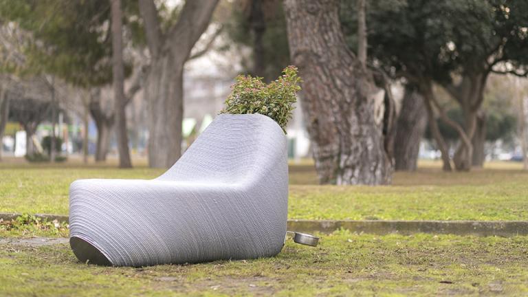 Μια τέλεια ιδέα -Έπιπλα από ανακυκλωμένο πλαστικό στο Πάρκο ΧΑΝΘ | 0 bovary.gr