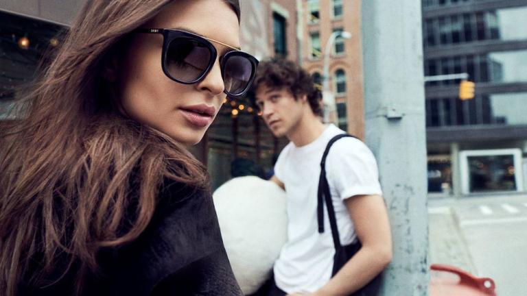 Η νέα καμπάνια DKNY Fall-Winter 2017-2018 με την Emily Ratajkowski | 0 bovary.gr