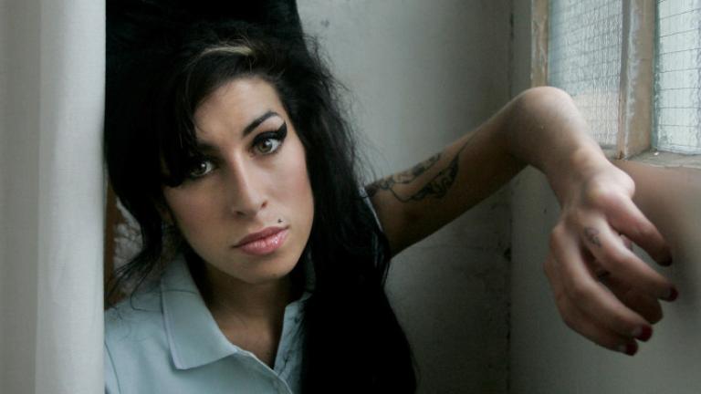 6 χρόνια χωρίς την Amy | 0 bovary.gr