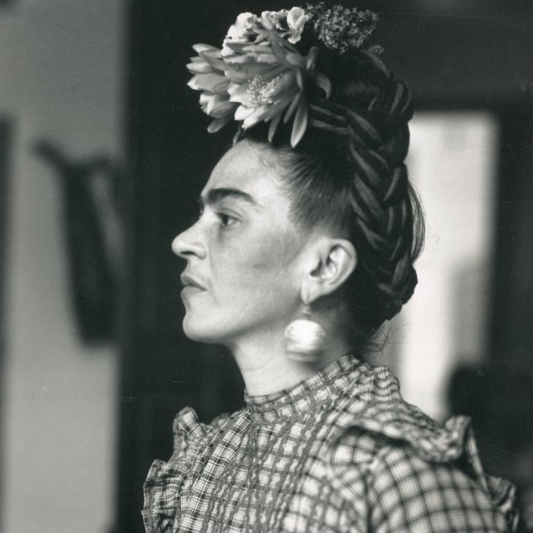 Φωτογραφία: Throckmorton Fine Art /«Frida Kahlo Forever Yours»