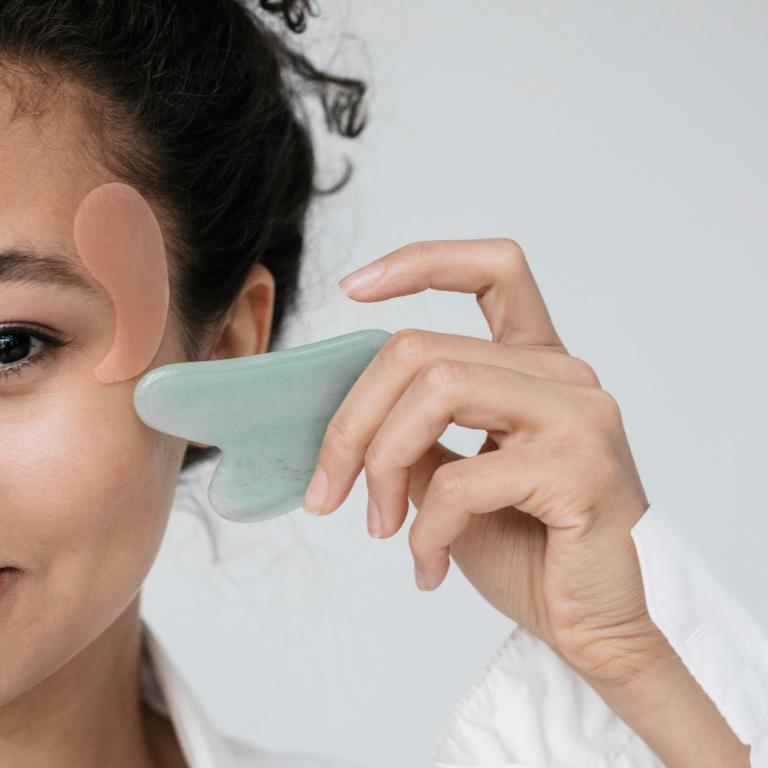 Gua Sha, Skincare