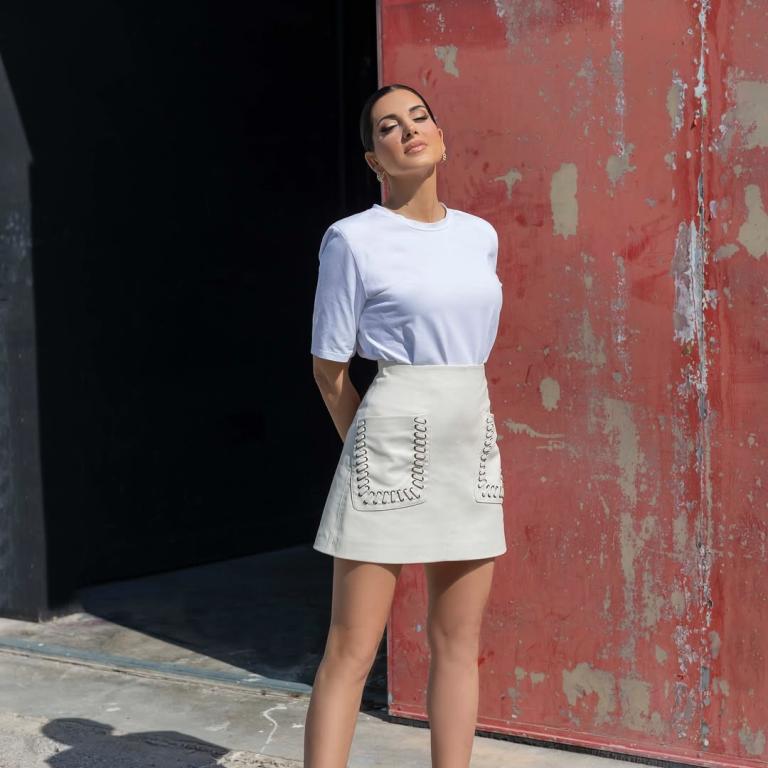 Η φούστα από τα H&M που επέλεξε η Σταματίνα Τσιμτσιλή