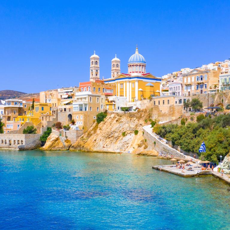 Βαπόρια, Σύρος / Φωτογραφία: Shutterstock