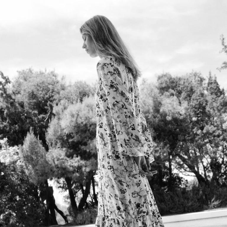 Το φόρεμα από τα H&M για να το ζήσετε Dolce Vita