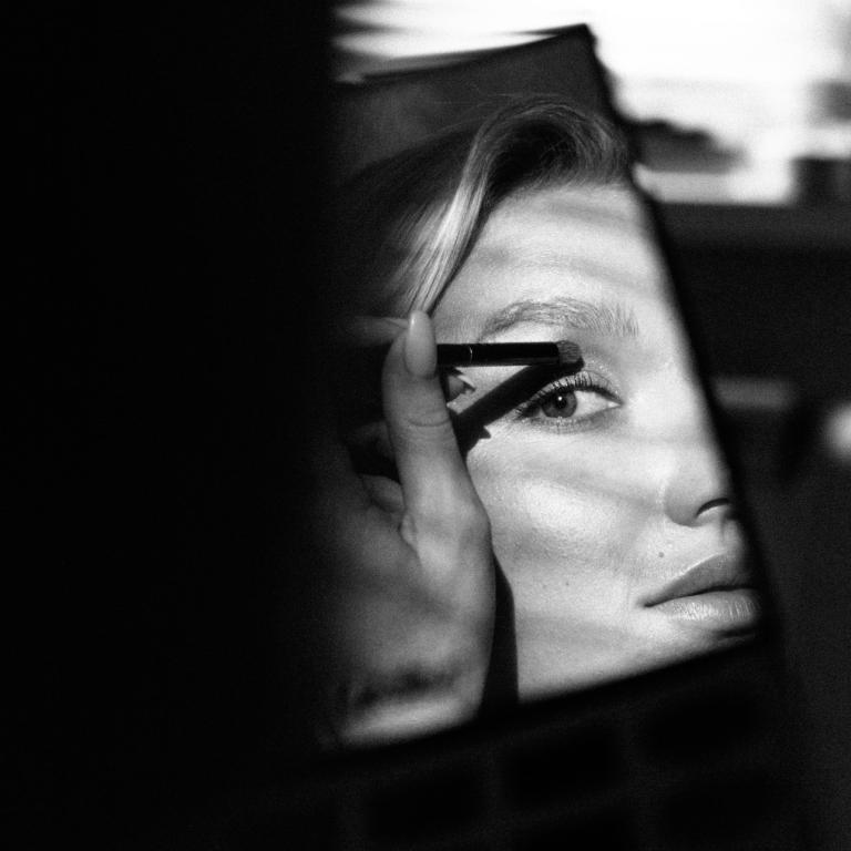 Τοποθέτηση μάσκαρας