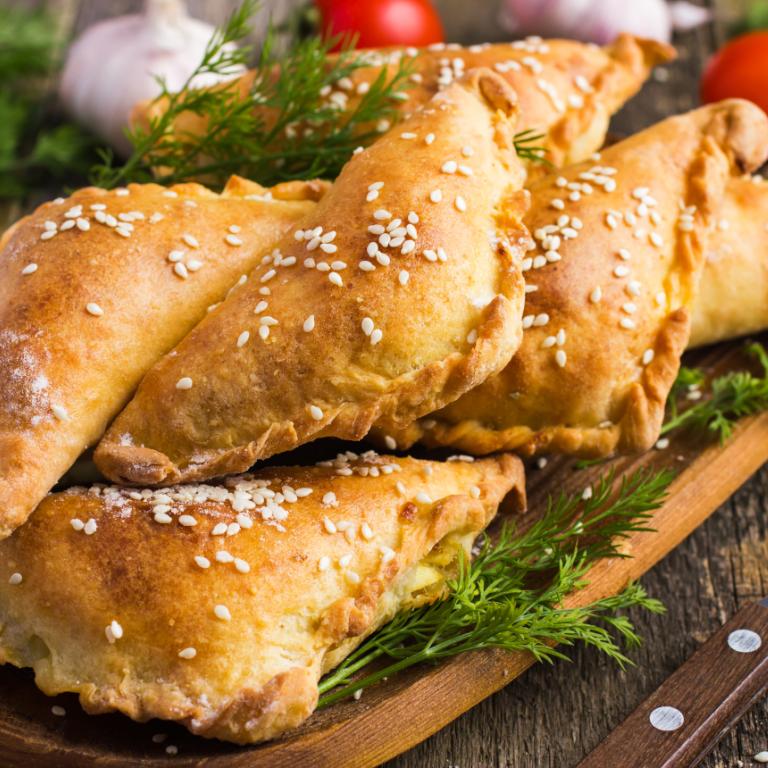 Τυροπιτάκια με 3 υλικά