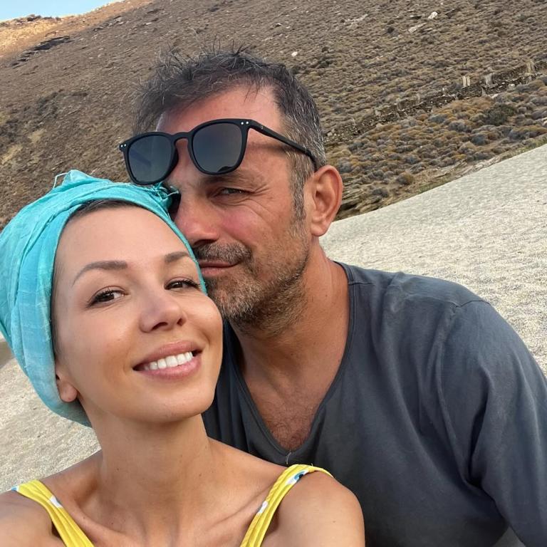 Αλεξάνδρα Νικολαΐδου, Ντέμης Νικολαΐδης
