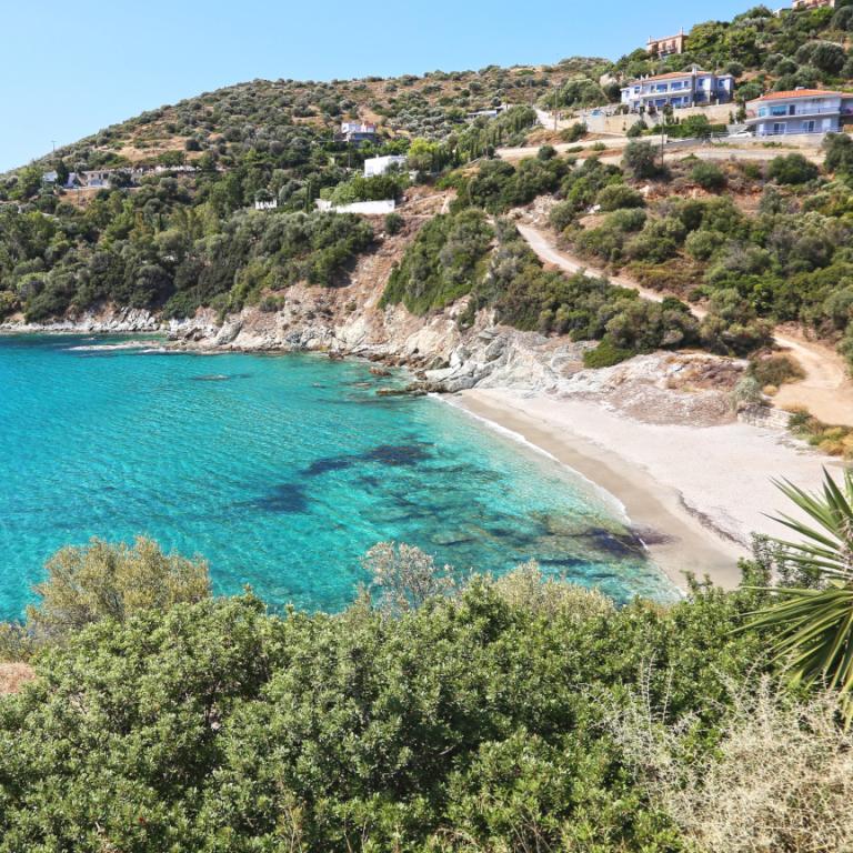 Παραλία Κλιμάκι στην Εύβοια