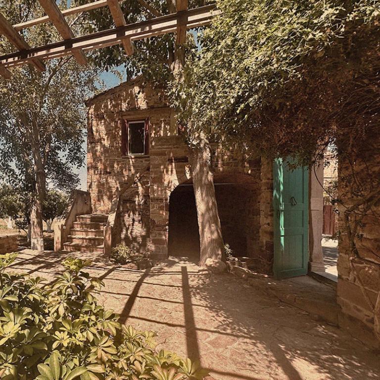 Ένα ταξίδι στη Χίο ξεκινά από τον Κάμπο και καταλήγει στον Περλέα