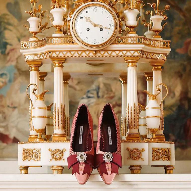  Manolo Blahnik 