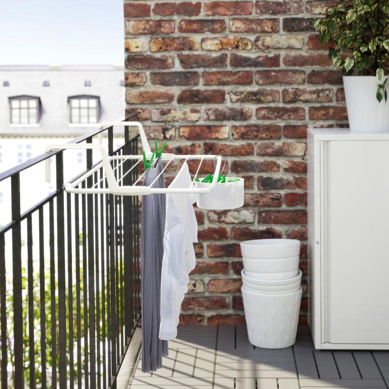 Το προϊόν που χρειάζεστε για να απλώνετε τα ρούχα σας (ειδικά αν ζείτε σε ένα μικρό διαμέρισμα) μόλις έφτασε στα IKEA