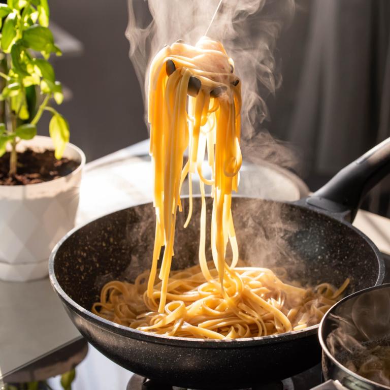 Ο ιταλικός κανόνας για τέλεια al dente μακαρόνια -Πόσα λεπτά χρειάζονται στην πραγματικότητα