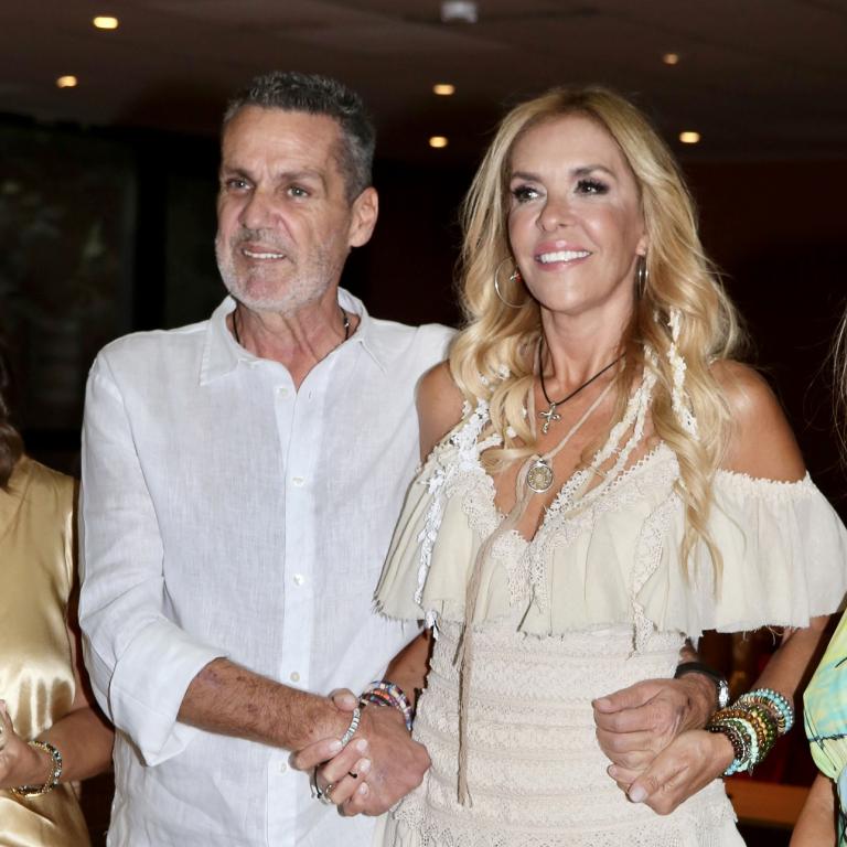 Μαίρη Μηλιαρέση με τον άντρα της/Φωτογραφία NDP 