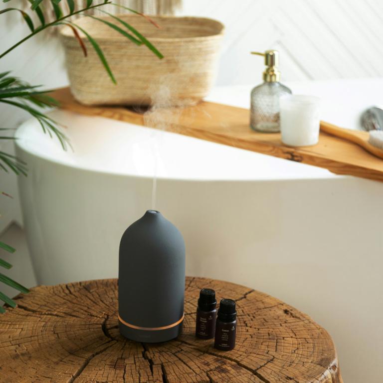 Αιθέρια έλαια σε μπάνιο