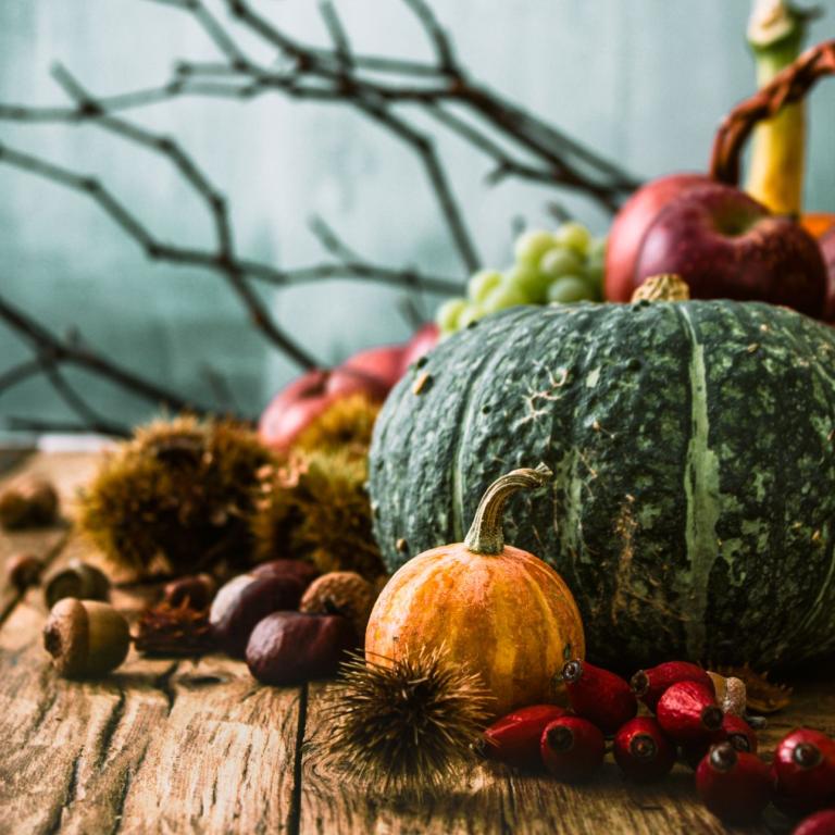 To fθινοπωρινά φρούτo που κάνει καλό στην υγεία μας