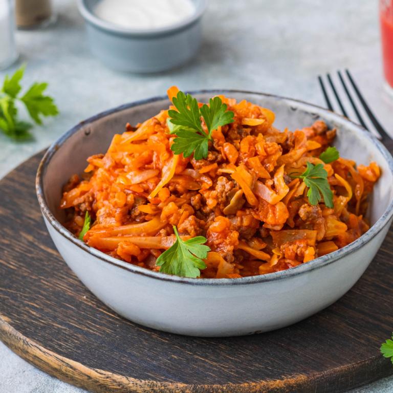 Κοκκινιστό λαχανόρυζο / Φωτογραφία: Shutterstock