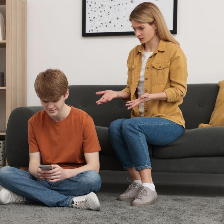 Τρόποι επικοινωνίας με έφηβα παιδιά