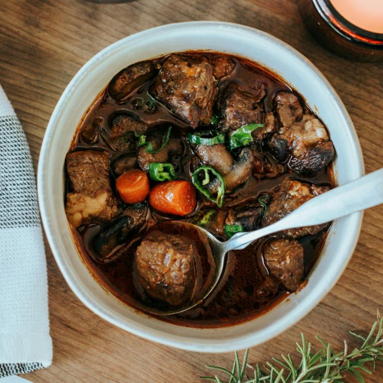 Μοσχάρι μπουργκινιόν / Φωτογραφία: Unsplash