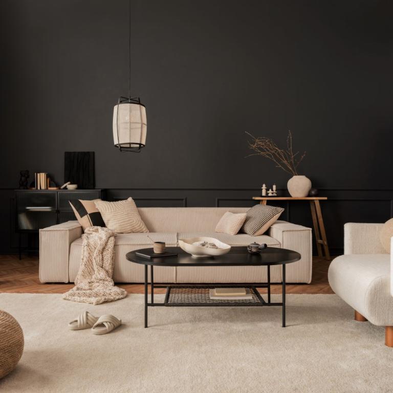 Διακόσμηση με μαύρο χρώμα