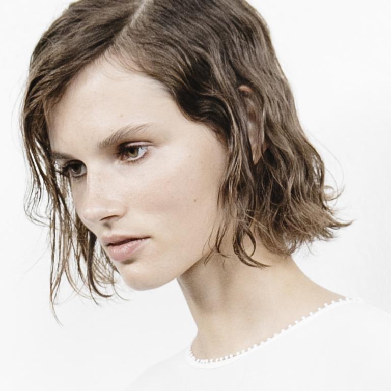 Το καρέ που αντικαθιστά το κλασσικό bob και αναδεικνύει κάθε τύπο προσώπου