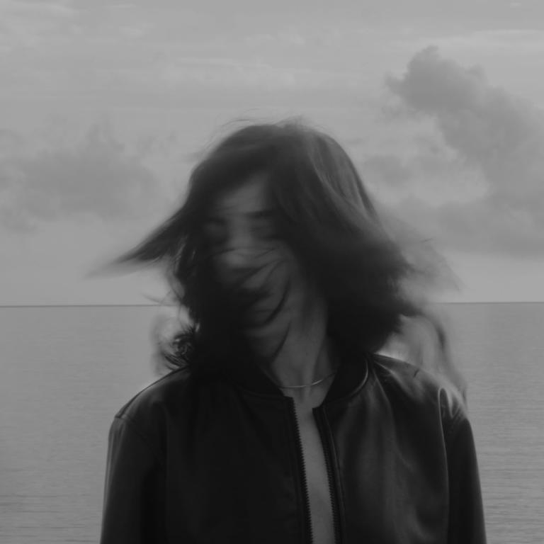 Οι θεατρικές παραστάσεις που κάνουν πρεμιέρα τον Δεκέμβριο