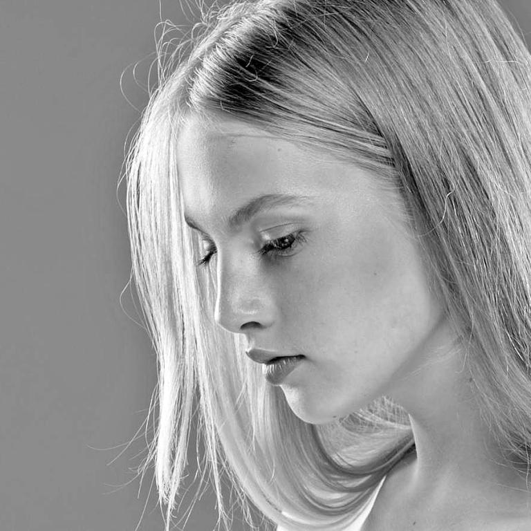 Ενυδάτωση χωρίς εποχές: Πώς να προστατεύσετε την επιδερμίδα σας από ξηρότητα και αφυδάτωση