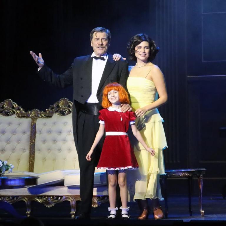 Πρεμιέρα θεατρικής παράστασης «Annie»