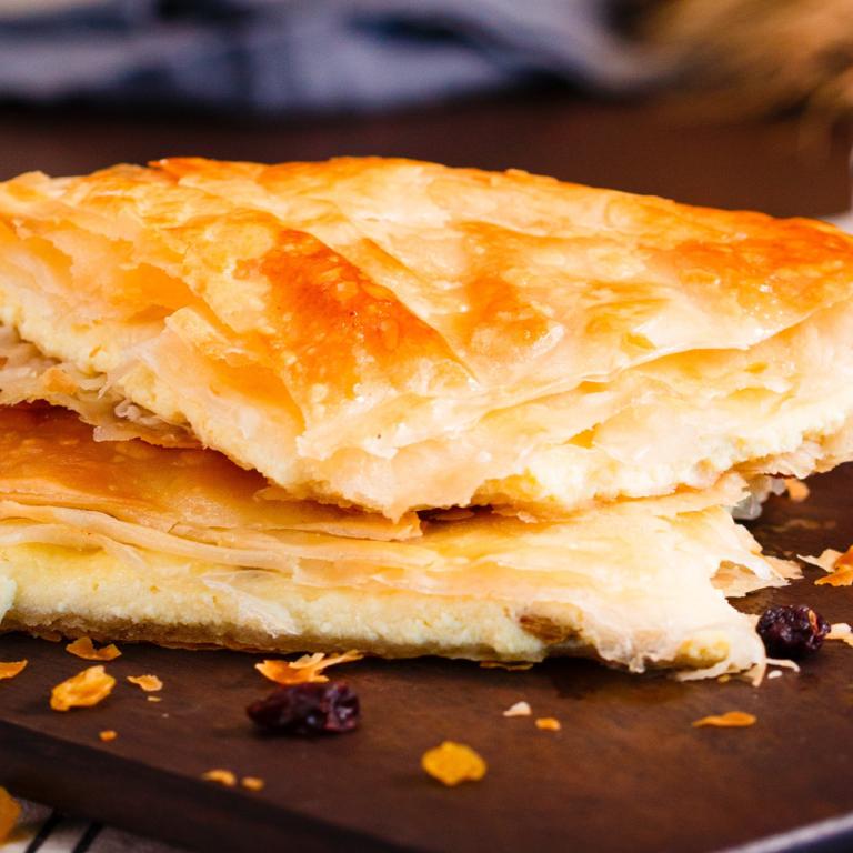 Τυρόπιτα τηγανιού / Φωτογραφία: Unsplash