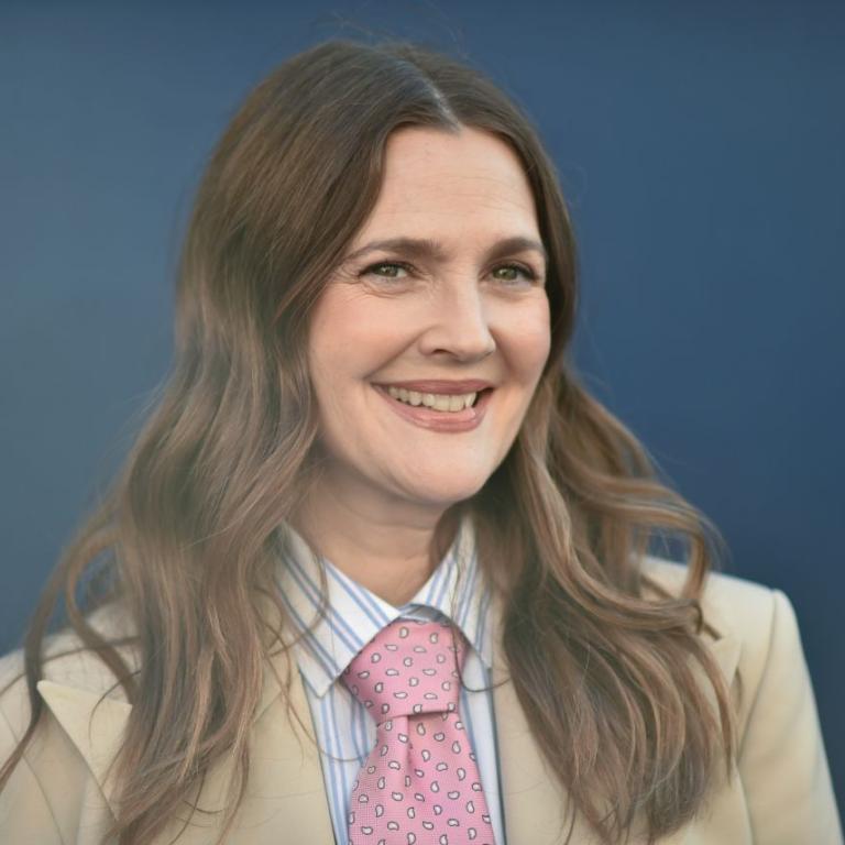 Η Ντρου Μπάριμορ σε βίντεο χωρίς μακιγιάζ