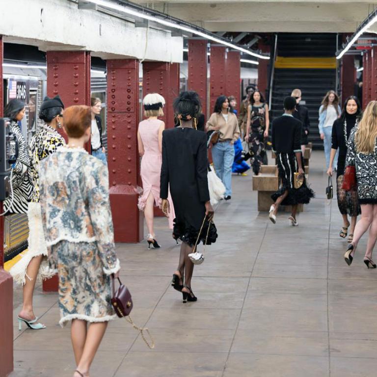 Μια πιο προσεκτική ματιά στο Métiers d’Art show της Chanel -Οι έξι τάσεις που ξεχώρισαν