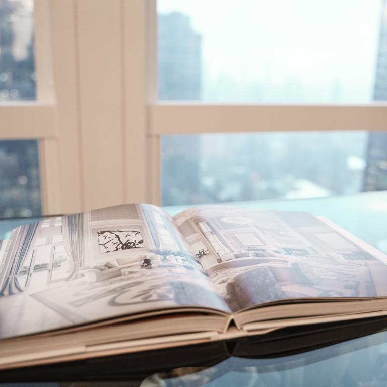 Αυτά τα fashion βιβλία, που κυκλοφόρησαν το 2025, είναι το τέλειο δώρο για τους λάτρεις του στιλ