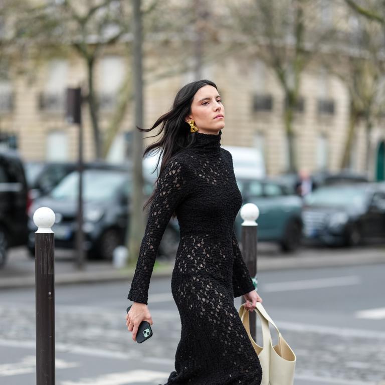 Φόρεμα με δαντέλα/Φωτογραφία Getty Images