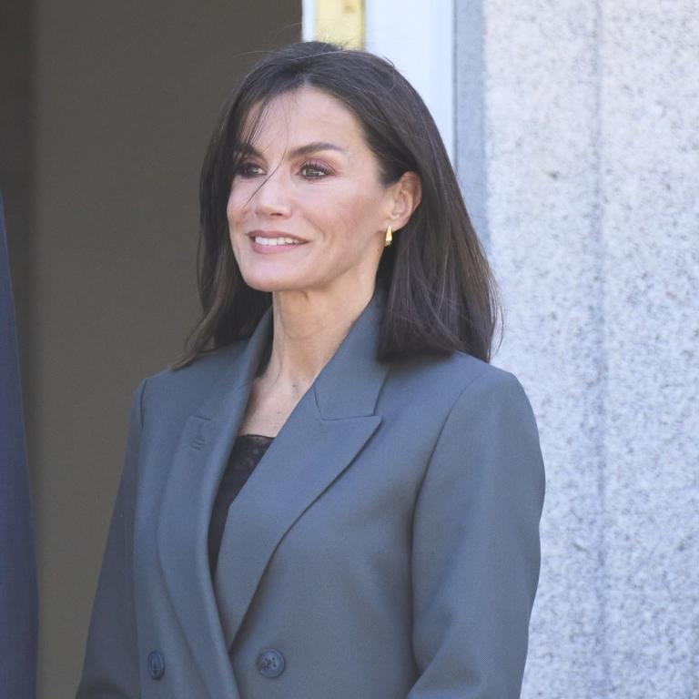 Το μανικιούρ της βασίλισσας Λετίθια