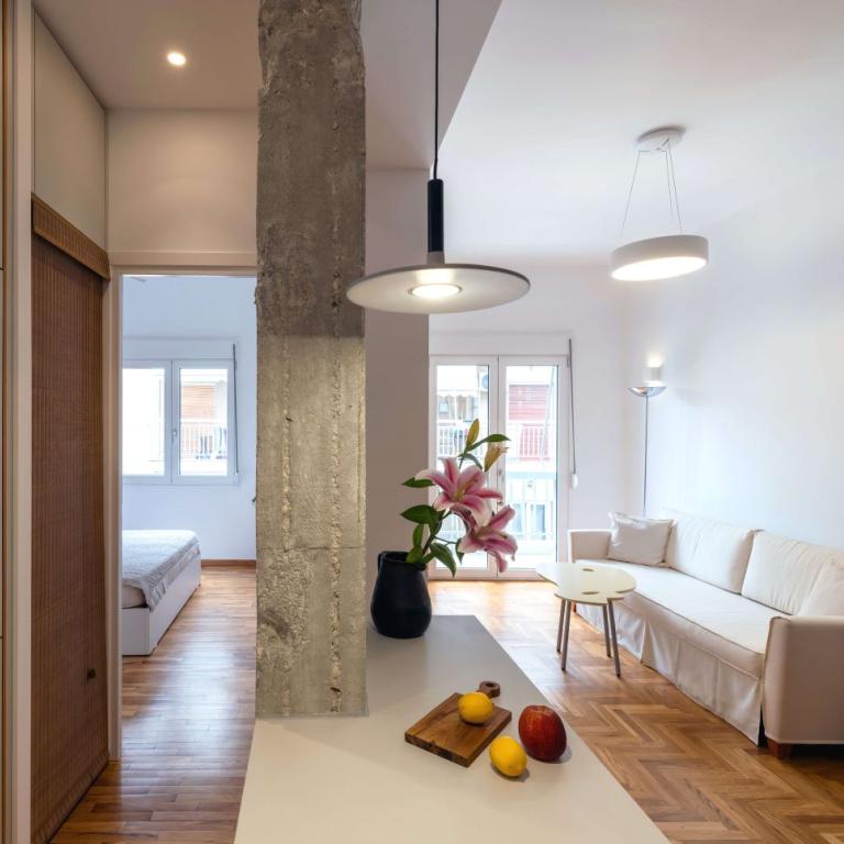 Ανακαίνιση σπιτιού στον Λυκαβηττό