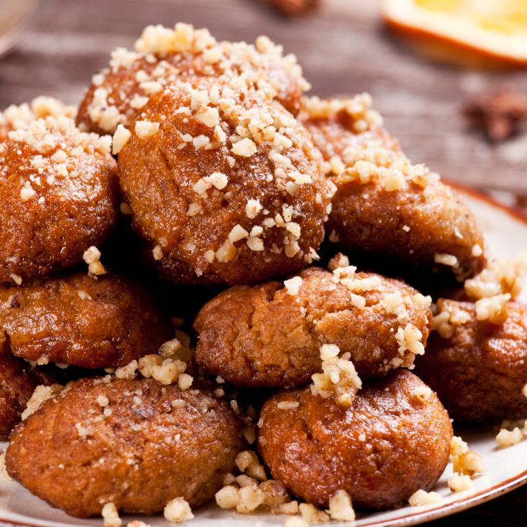 Μελομακάρονα βρώμης χωρίς ζάχαρη / Φωτογραφία: Shutterstock