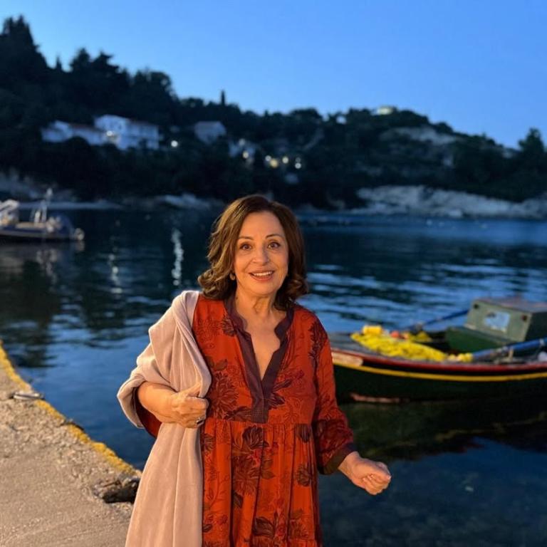 Χάρις Αλεξίου