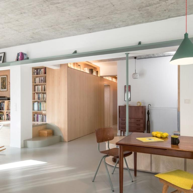 Ανακαίνιση σπιτιού στα Εξάρχεια