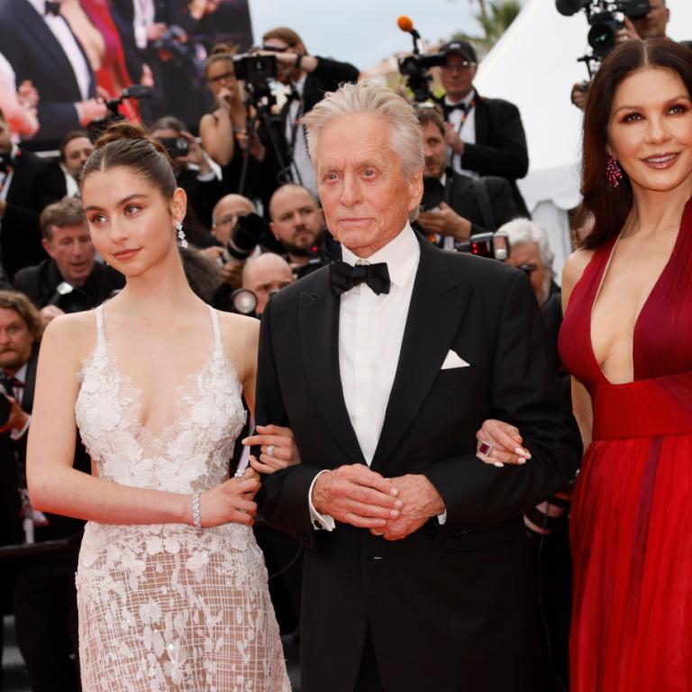 Κάρις Ντάγκλας, Μάικλ Ντάγκλας και Κάθριν Ζέτα Τζόουνς