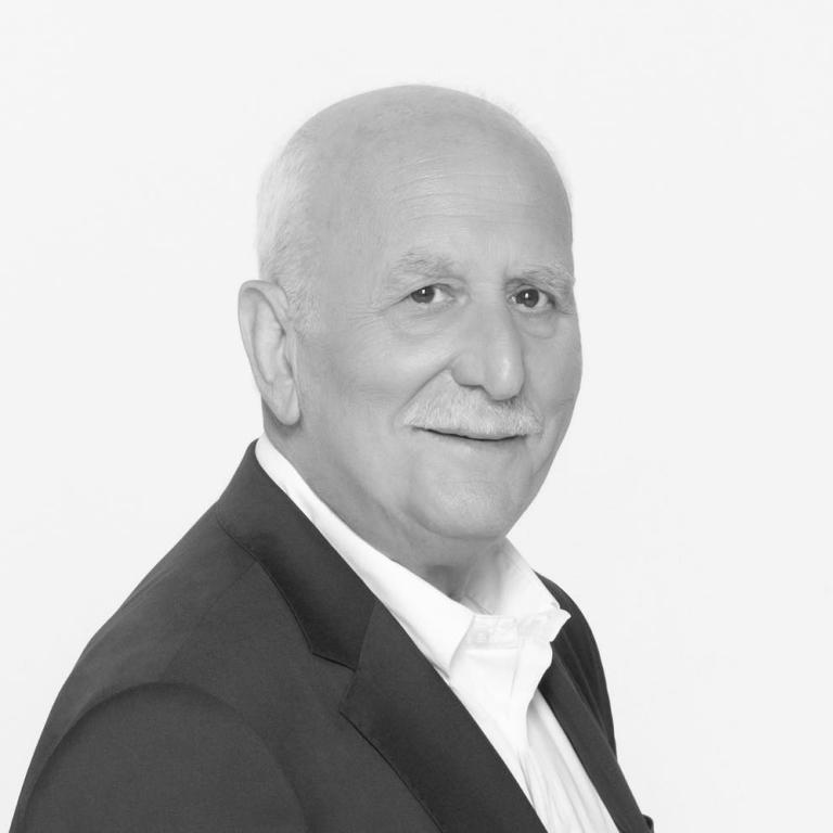 Γιώργος Παπαδάκης: Ο άνθρωπος που έλεγε επί τριάντα τέσσερα χρόνια «Καλημέρα» σε όλους τους Έλληνες