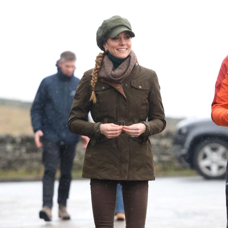 Η Κέιτ Μίντλετον με την πλεξούδα και το newsboy cap 