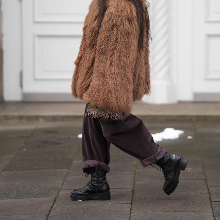 Κοτλέ καφέ παντελόνι