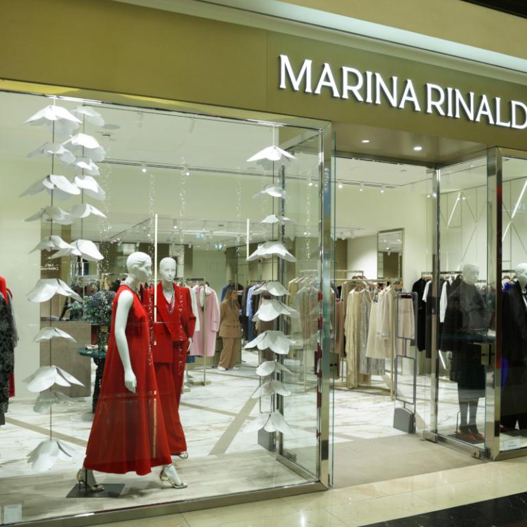 Το κατάστημα Marina Rinaldi στο Golden Hall