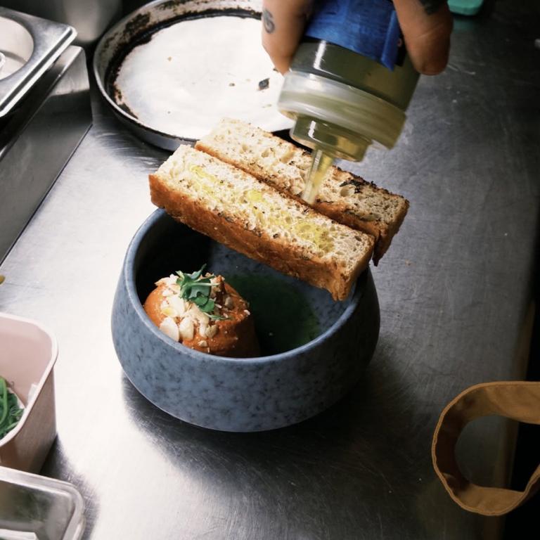 Πιάτο στο Ράντικαλ στην Κυψέλη