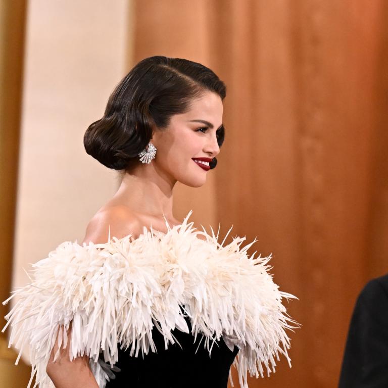 Χρυσές Σφαίρες 2026: Το old Hollywood glamour είχε την τιμητική του στο κόκκινο χαλί -Oι πιο εντυπωσιακές εμφανίσεις