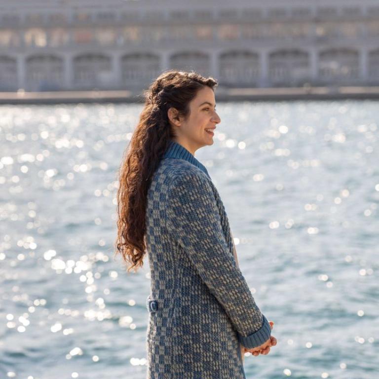 Η Φωτεινή Πελούζο