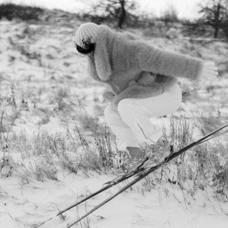 Γυναίκα που κάνει σκι